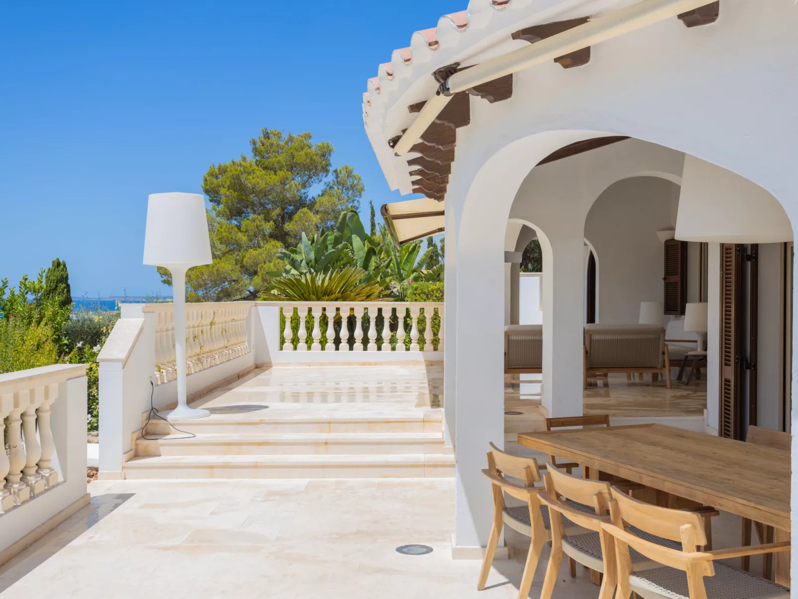 Villa Maitreya-Dedans