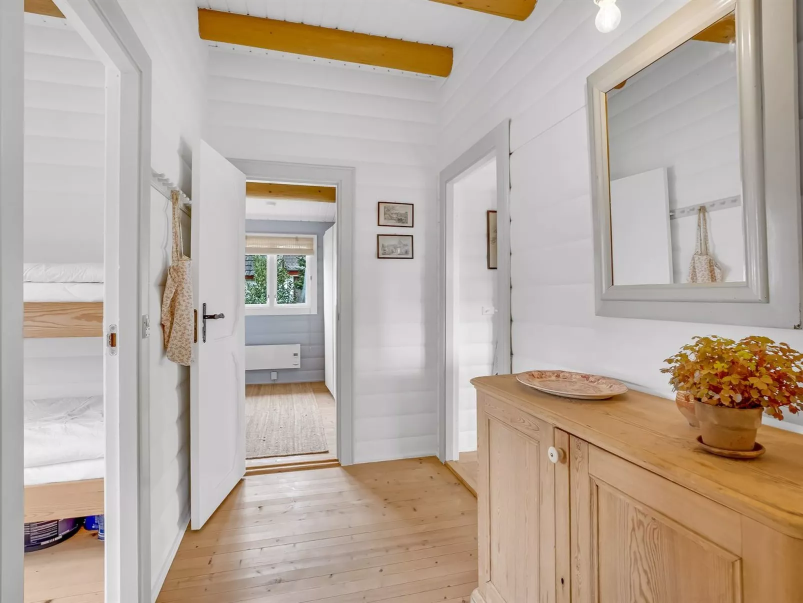"Bengta" - 500m from the sea-Inside