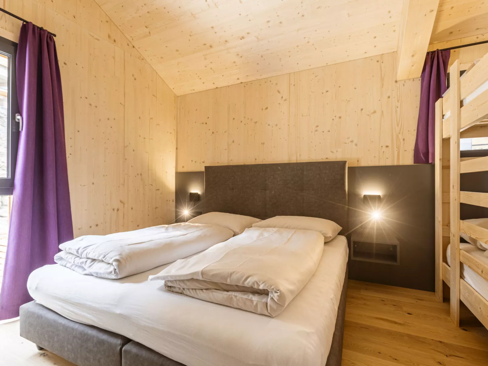 Superior #17 mit Sauna & Hot Tub-Inside
