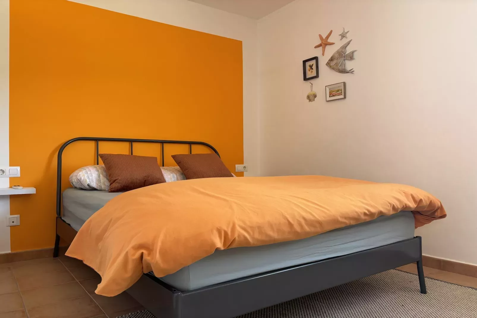 COSSIS 61B-Bedroom
