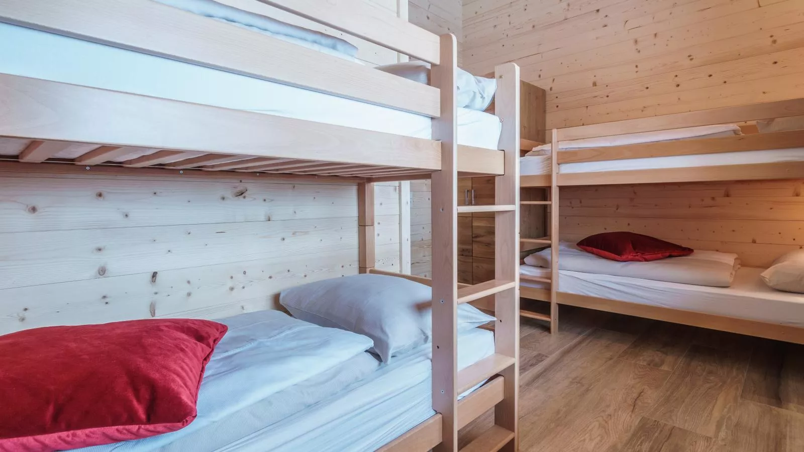 Nature Lodge Kaprun B-Bedroom