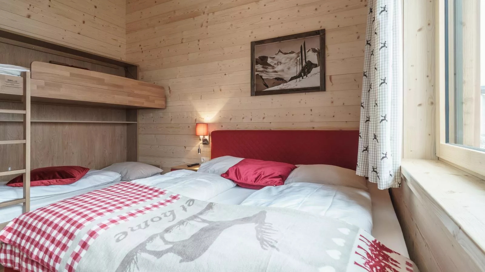 Nature Lodge Kaprun XL-Bedroom