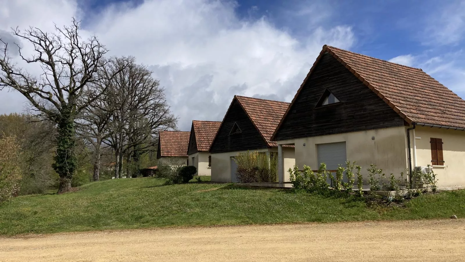 Lac Bleu nr 28-Extérieur été