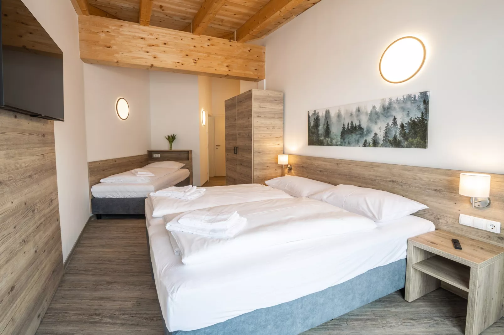 Alpenstyle Resort Fieberbrunn  FB3P-Bedroom