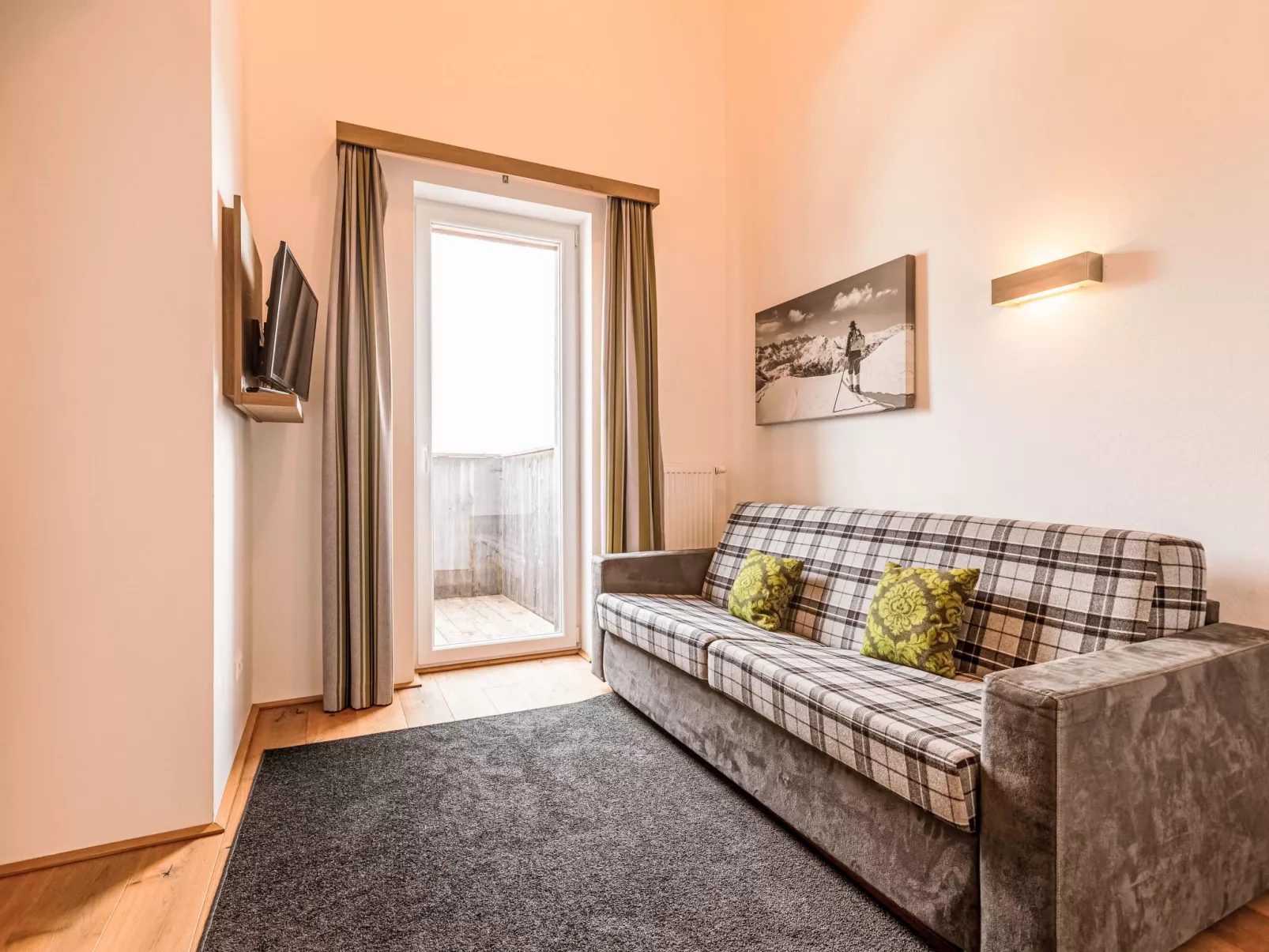 Mit 4 Schlafzimmern und Sauna-Inside