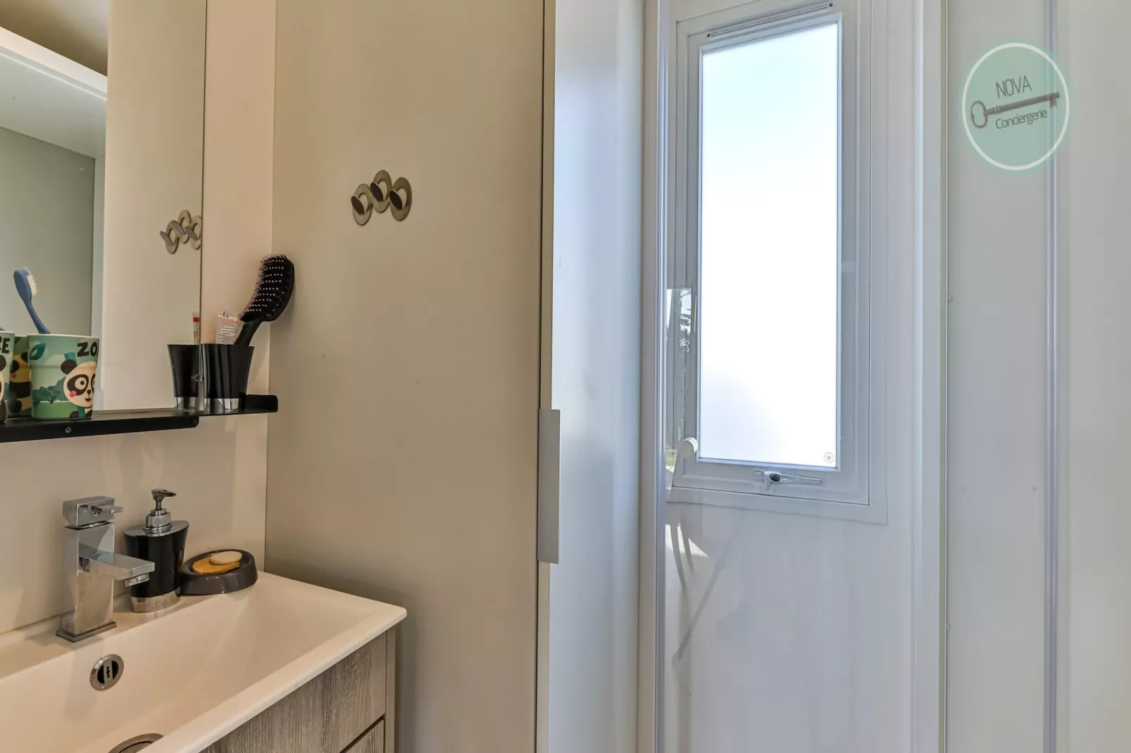 Mobil-Home Parc des Roselières-Salle de bain