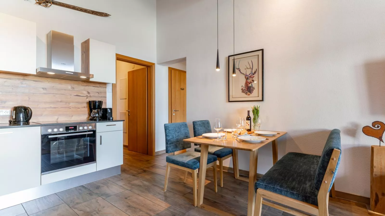 Tauern Suites Mitterwirt TOP 323-Dining room