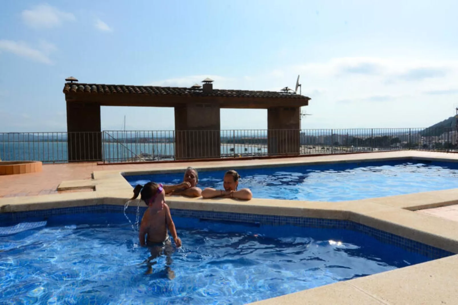 Appartements à L'Estartit-Schwimmbad