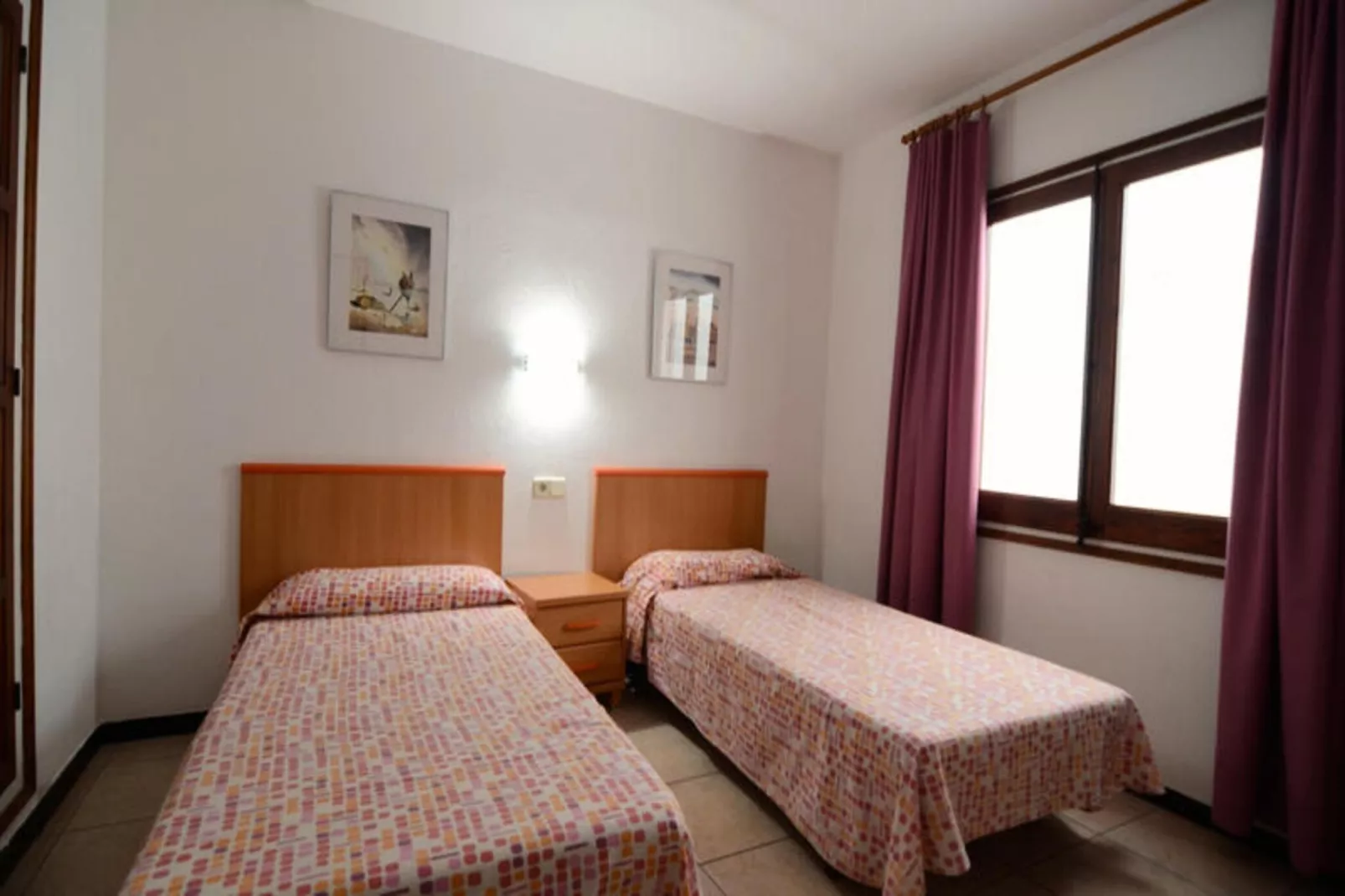 Appartements à L'Estartit-Exterior summer