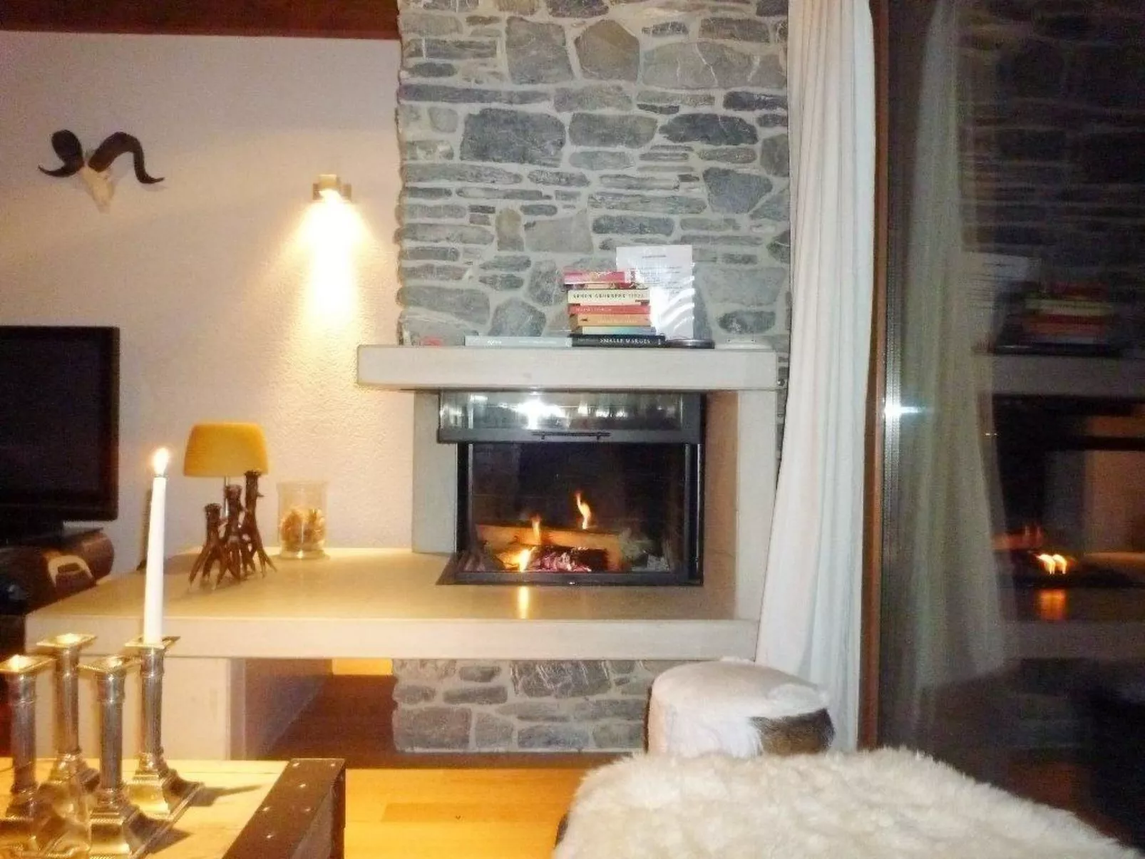 Nubes, Chalet-Dedans
