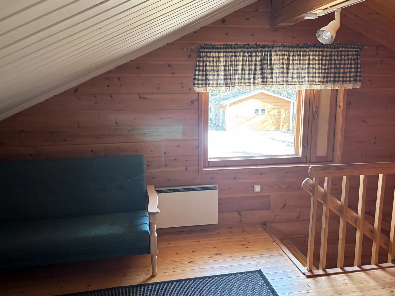 Haapala-Inside
