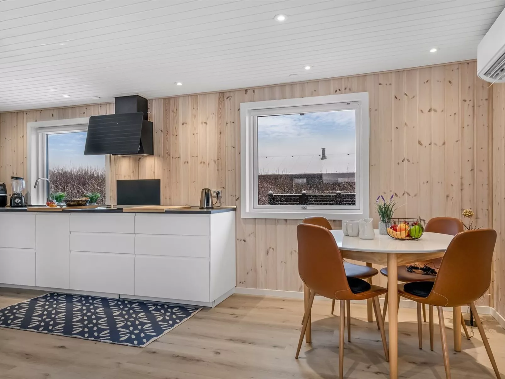 "Annukka" - 500m from the sea-Inside