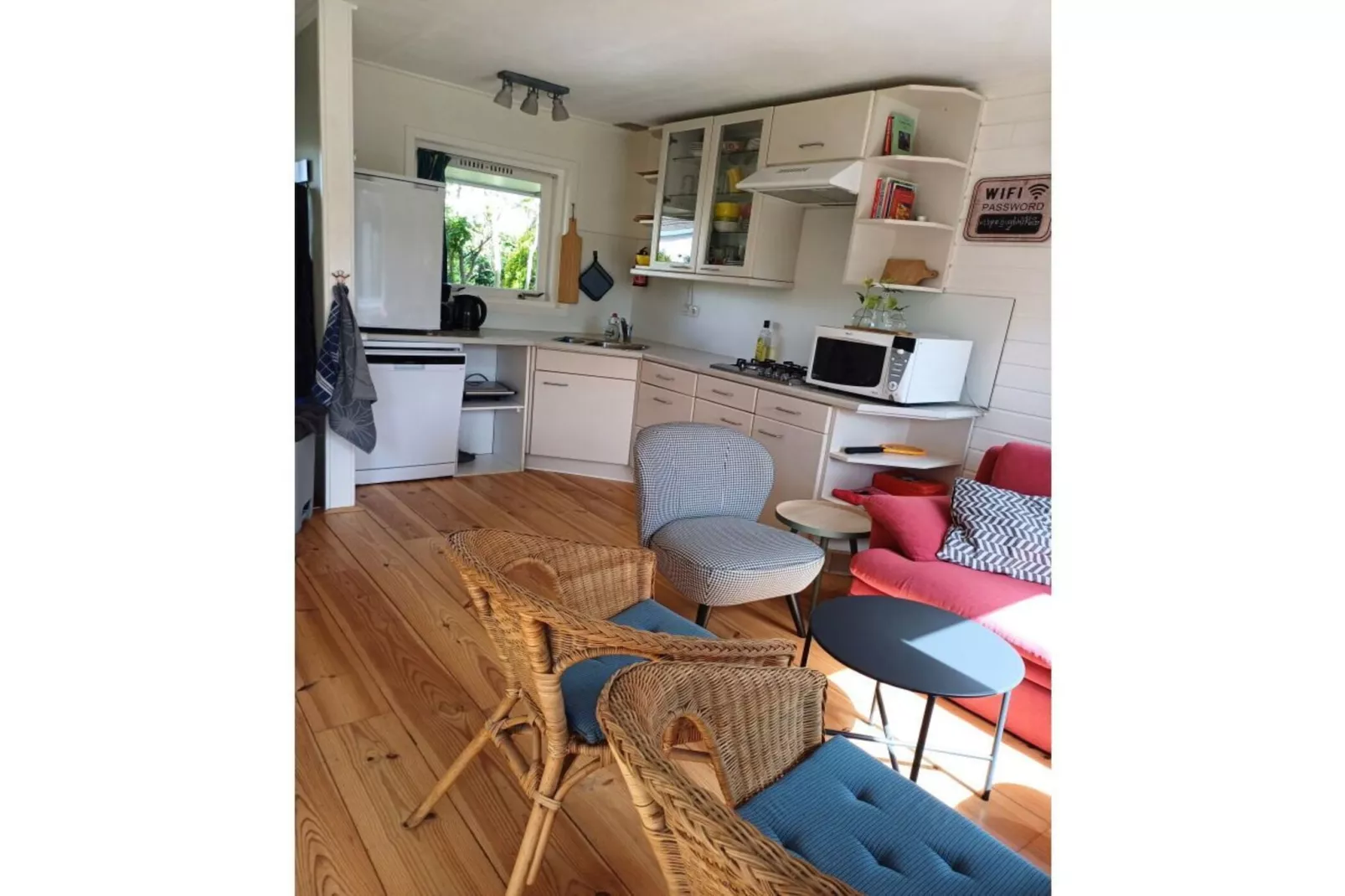 492018-Wohnzimmer