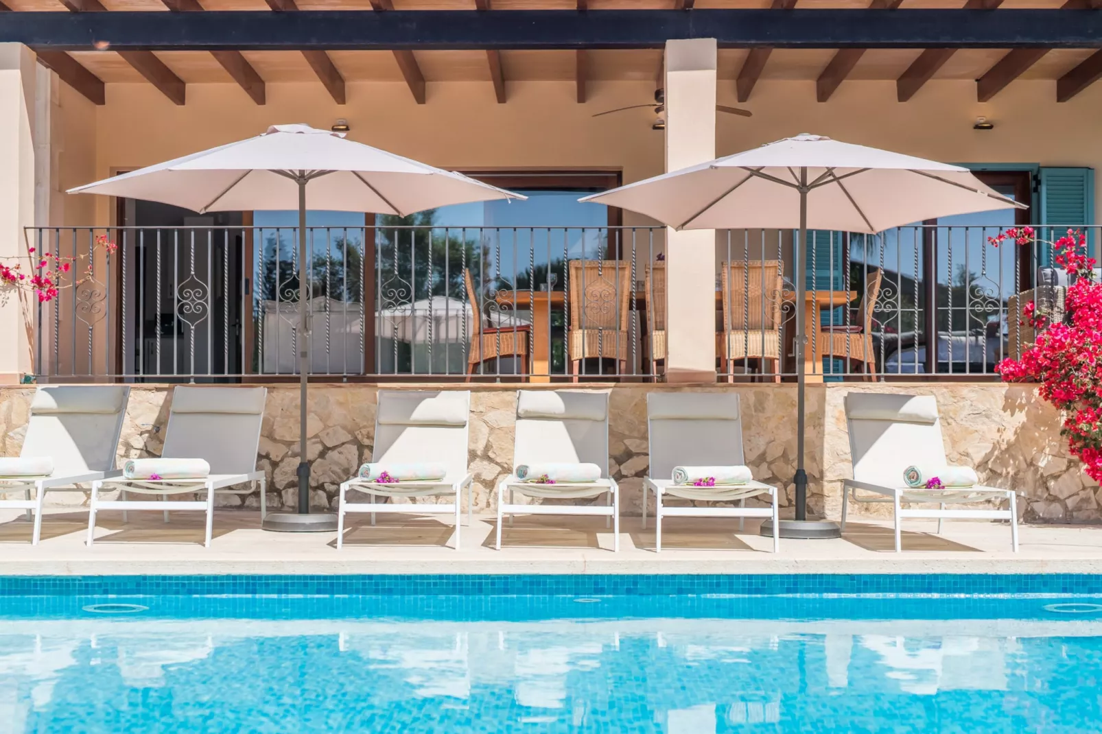 Villa Flores-Pool