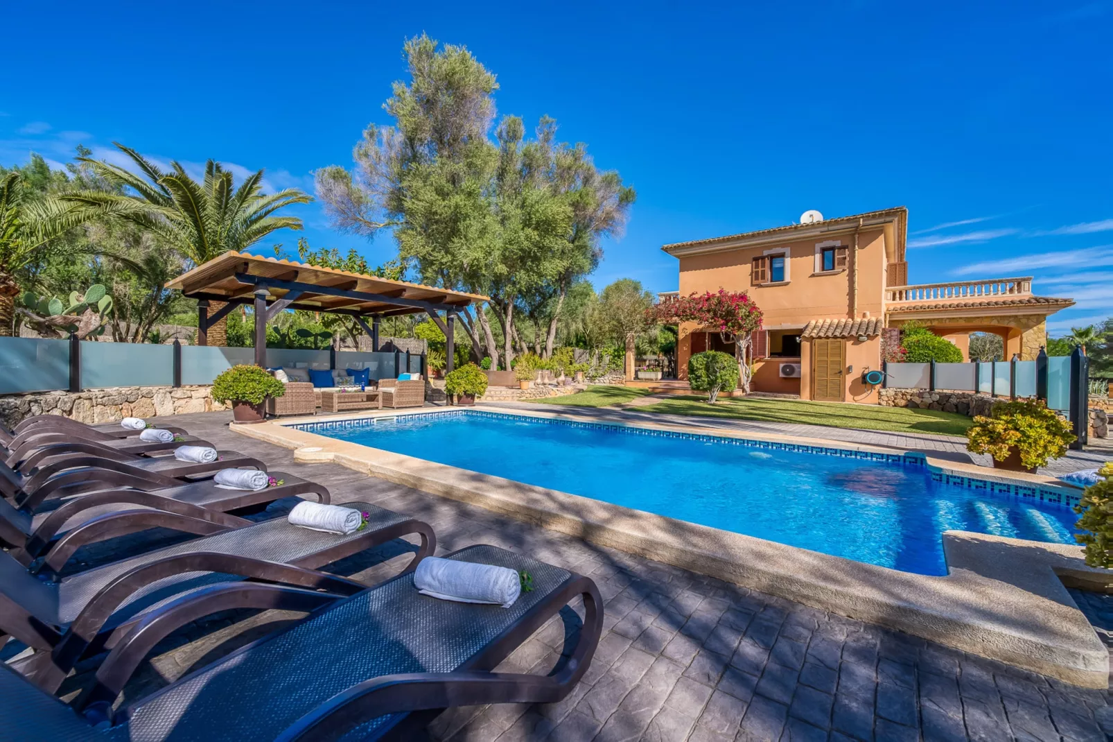 Son Morei Gran-Exterior summer