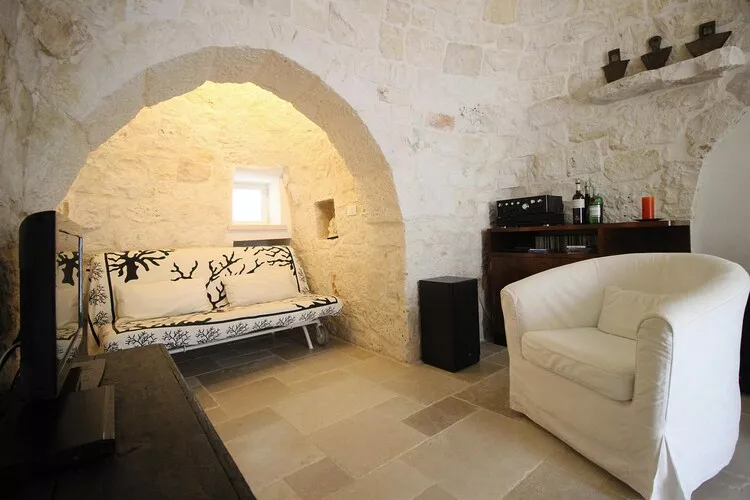 Trullo, Ostuni-Trullo I Giardini-Wohnzimmer
