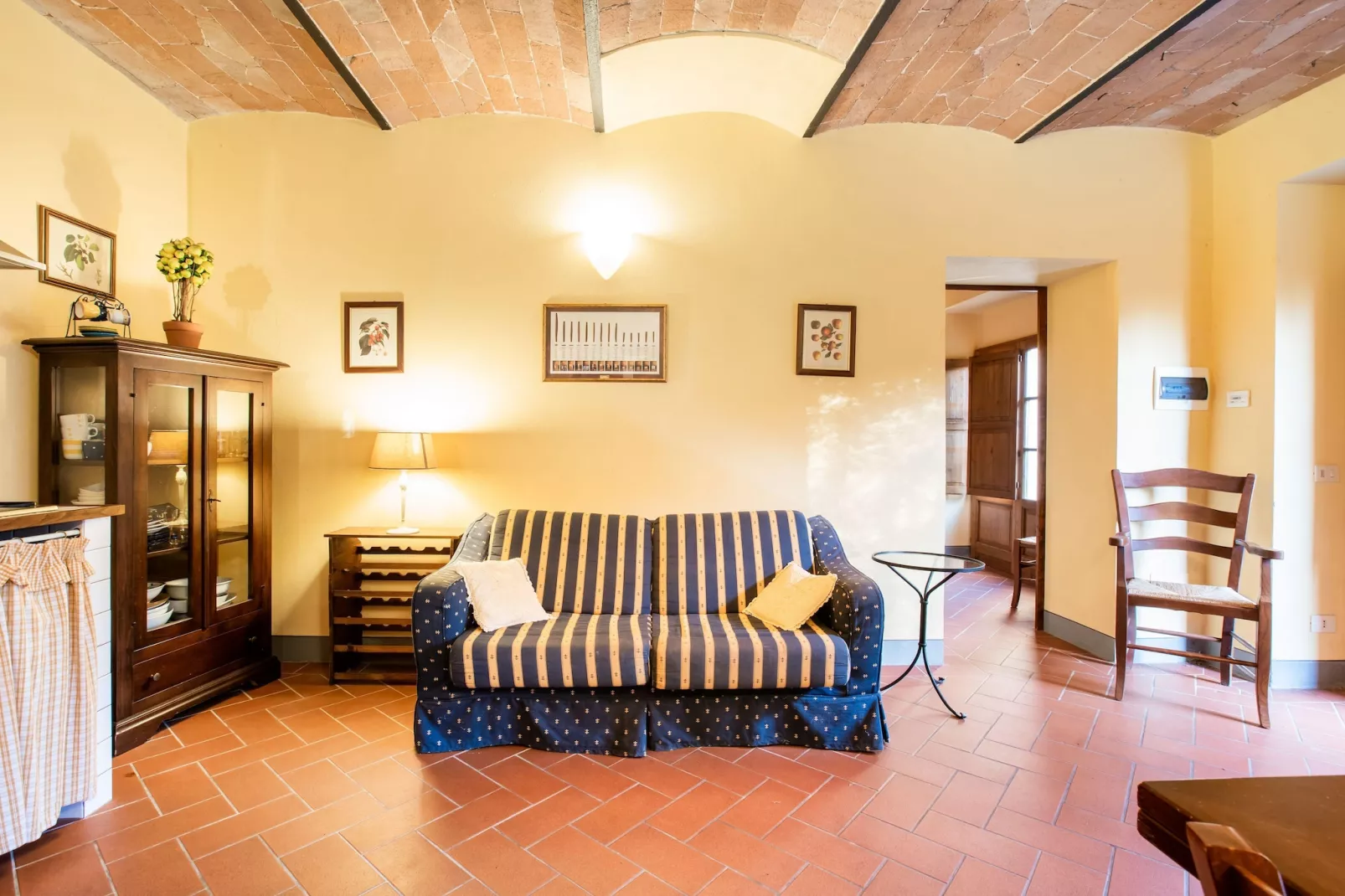 Pergolatico-Living room