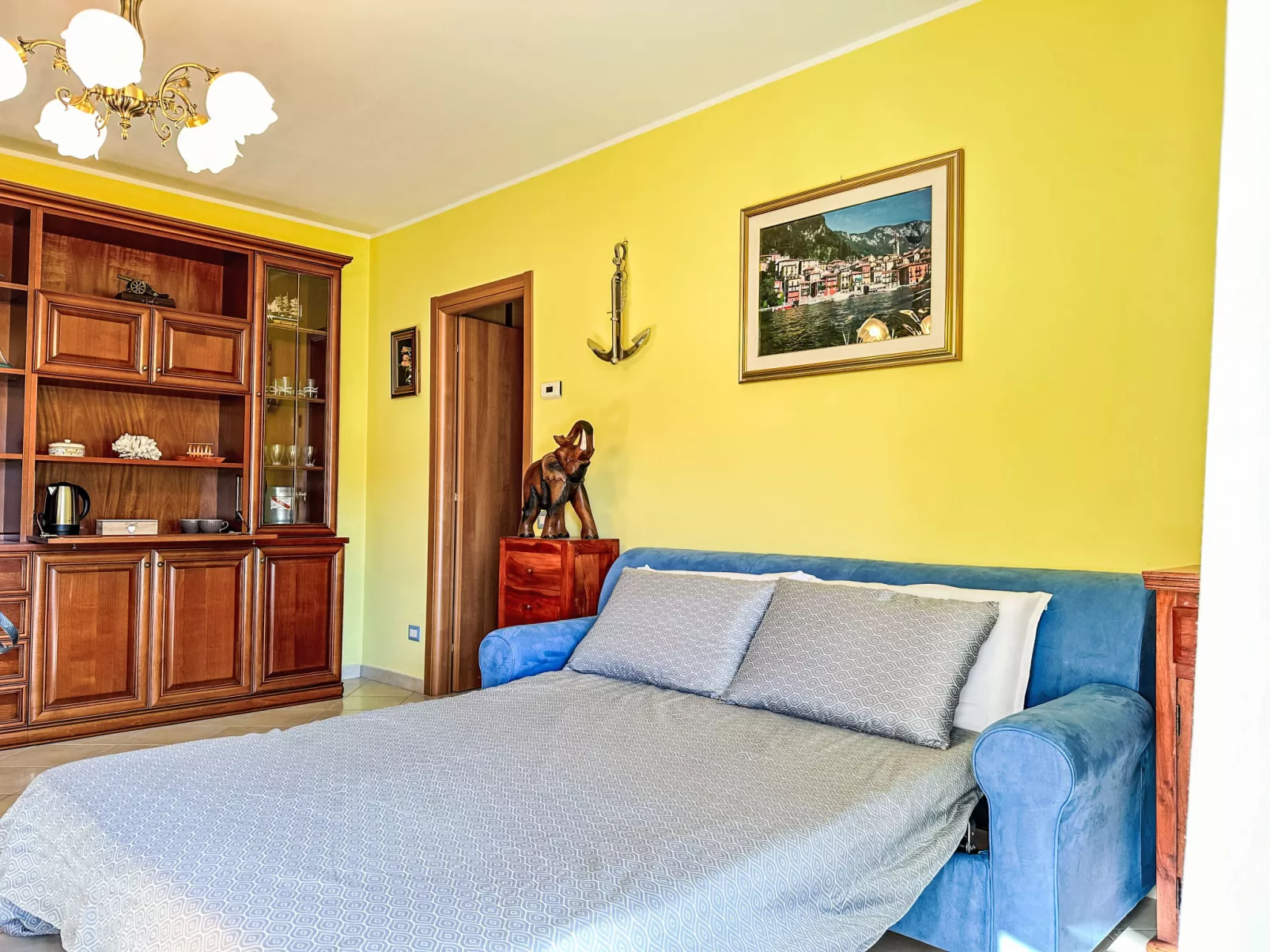 Miralago Guest House-Inside