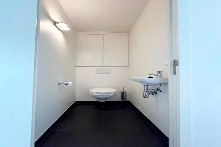Residentie Les Bruyères 0501-Bathroom