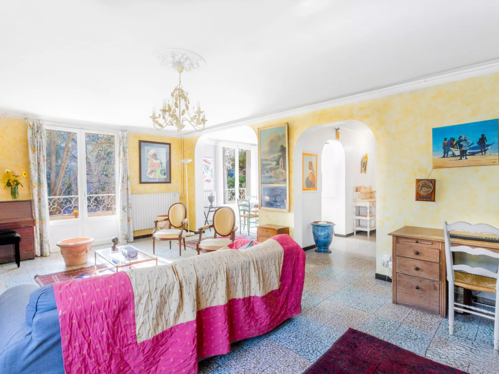 Villa Toulon-Inside