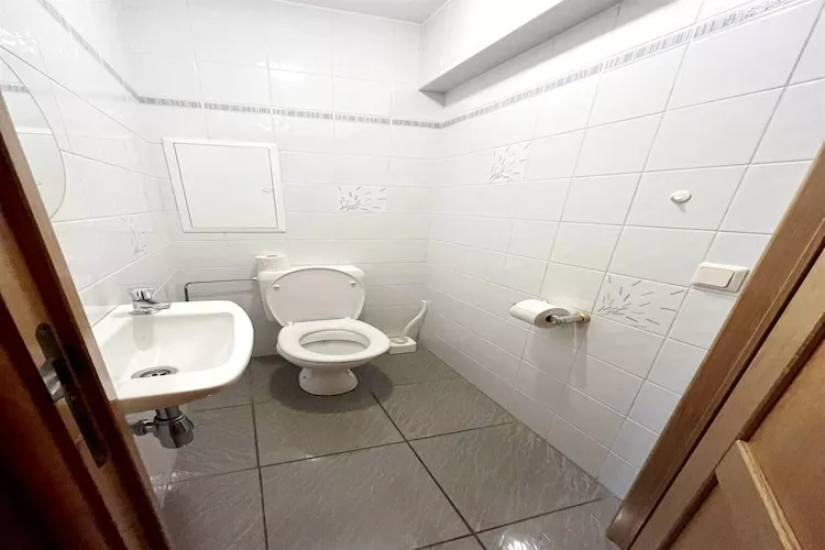 Château la Tuilerie 0701-Bathroom