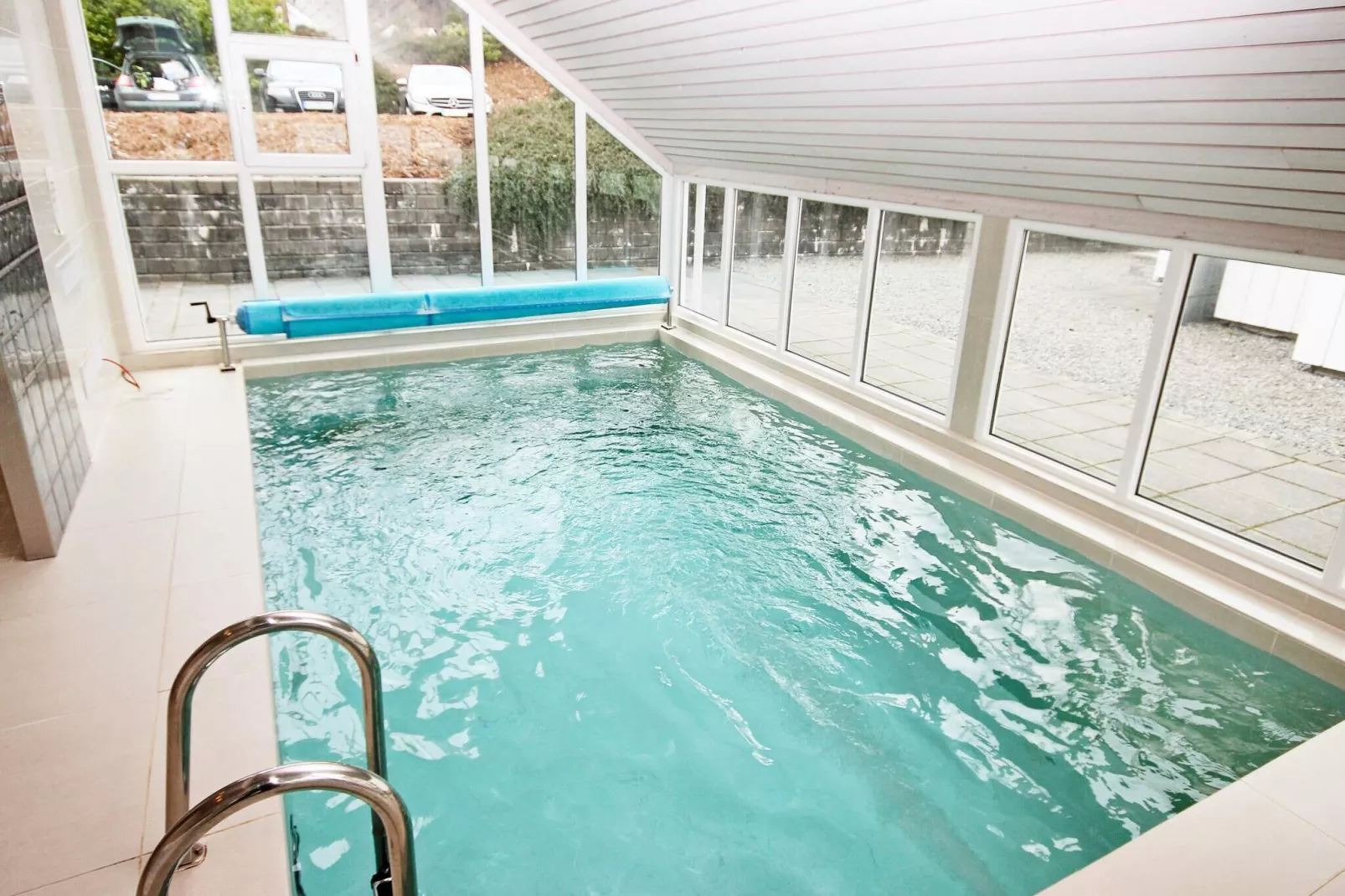 TOR 30524-Pool