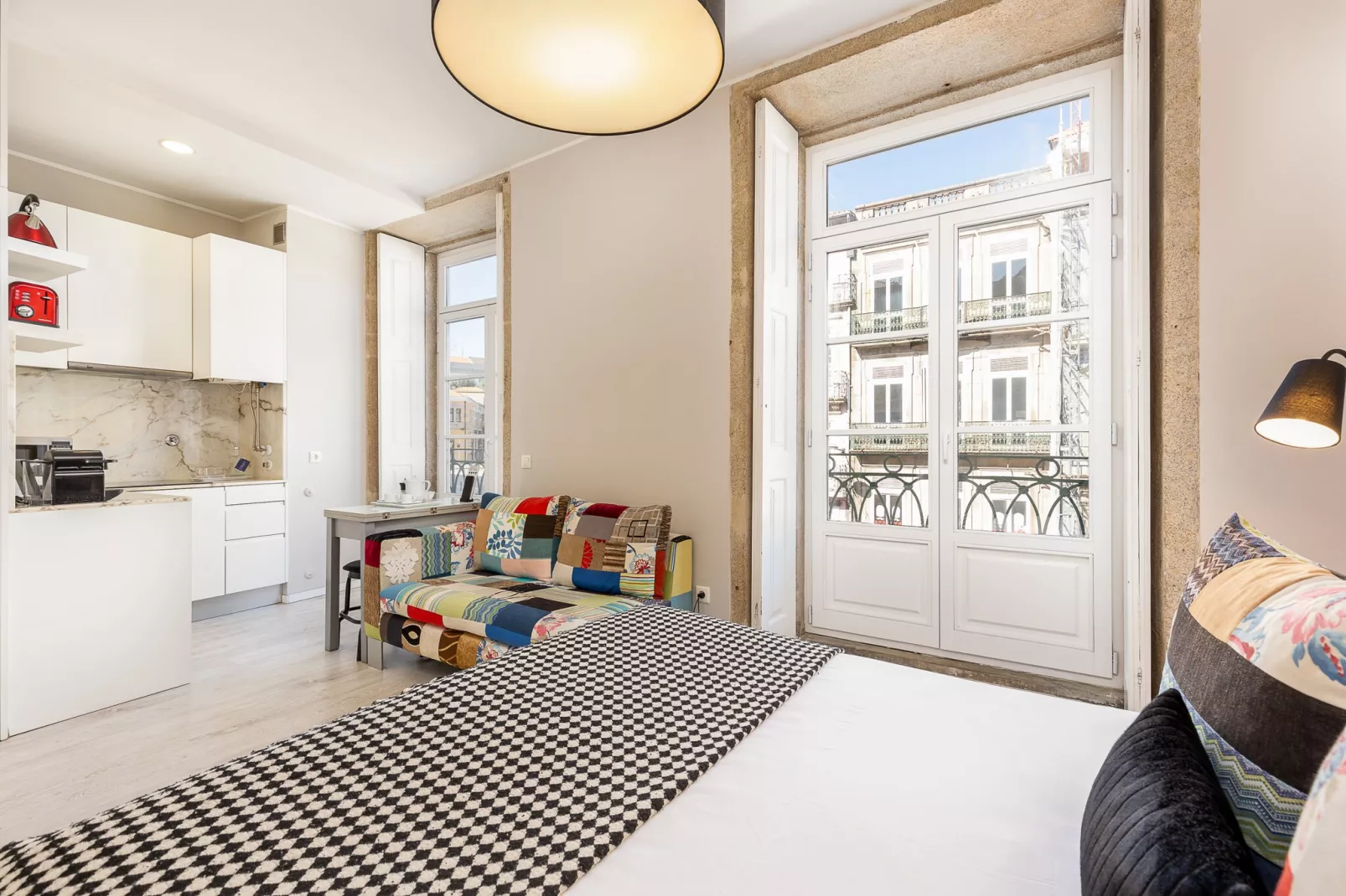 YOUROPO - Clérigos 2A-Schlafzimmer