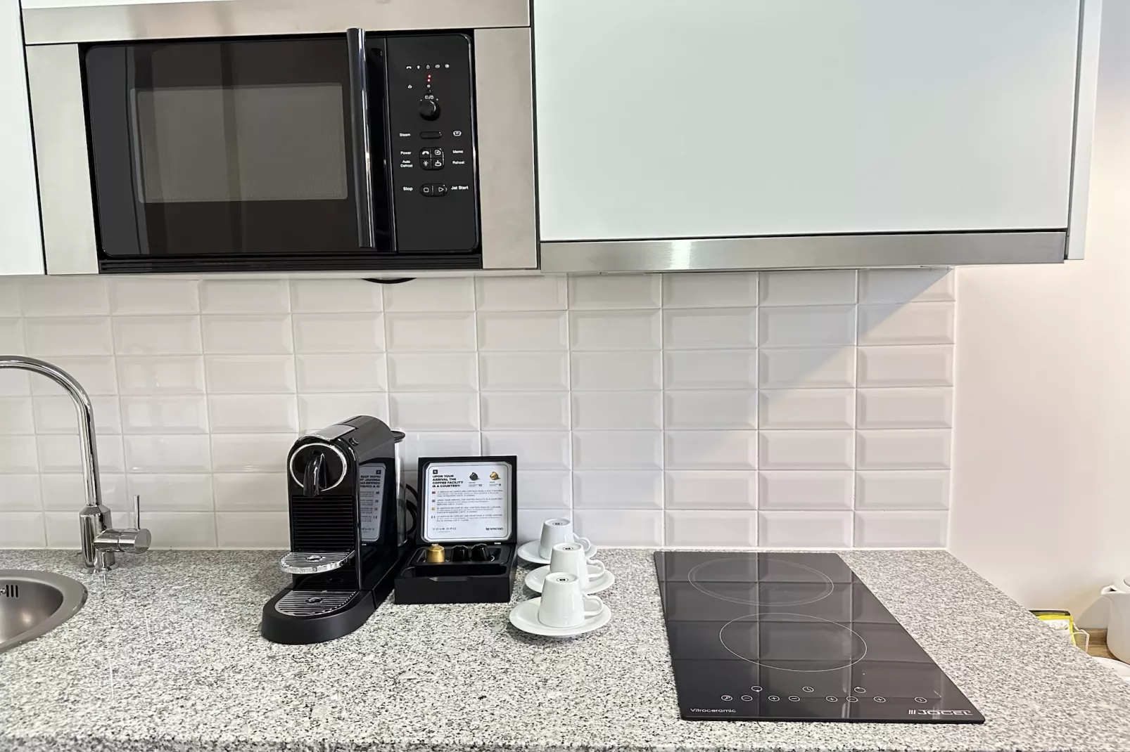 YOUROPO - Typical House 3-Kitchen