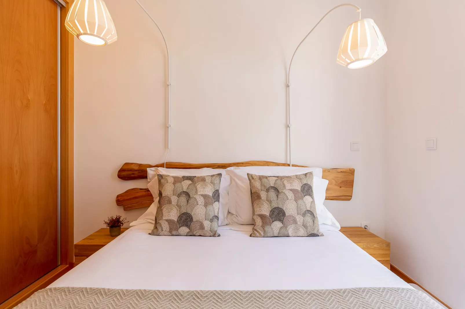 YOUROPO - Cosy 5-Bedroom