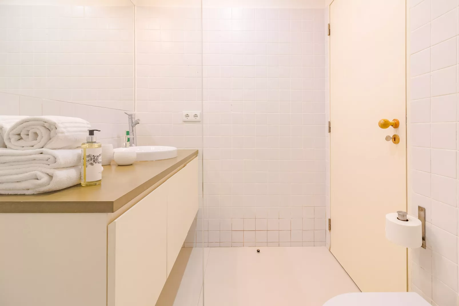 YOUROPO - Taipas-423-Bathroom