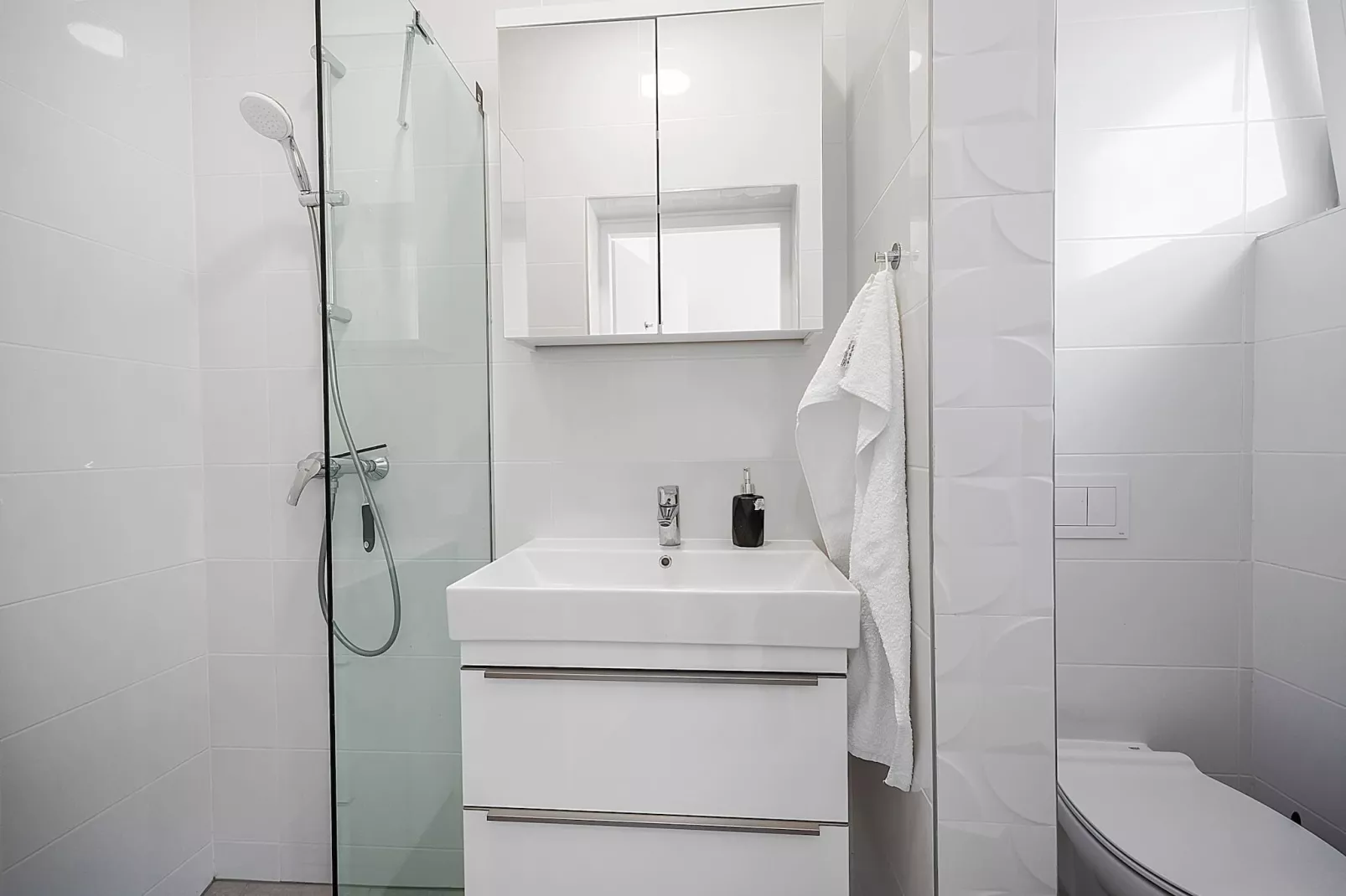Max - Garden view, One Bedroom Apt. With Terrace-Salle de bain
