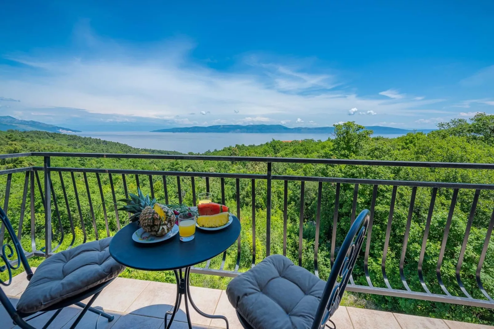 Lara 3 - Shared Pool, Sauna, Jacuzzi-Balcon-terrasse