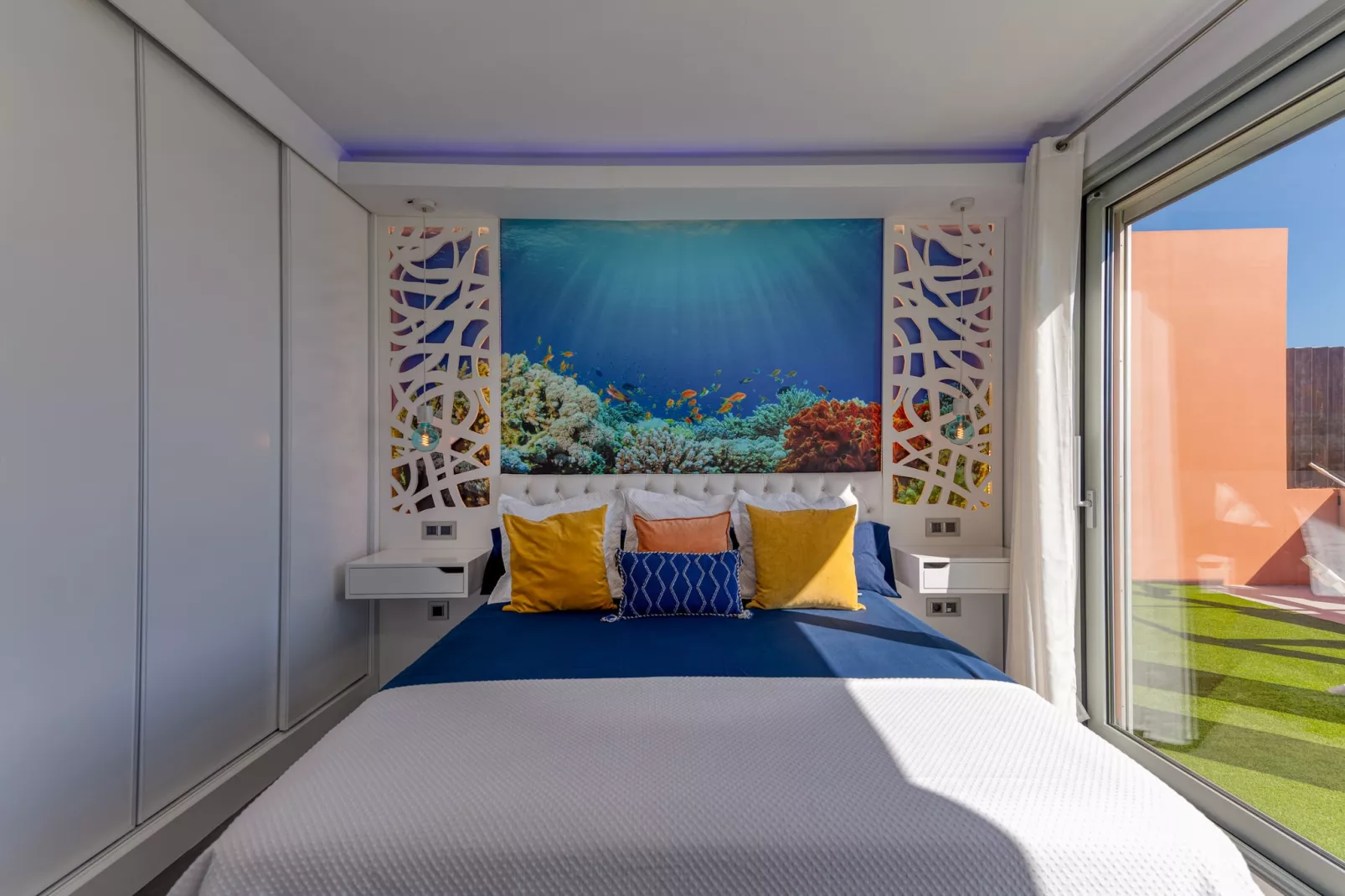 Isla-Bedroom