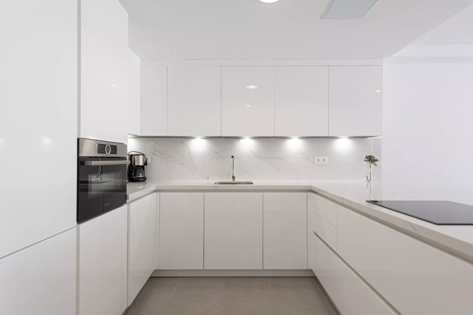 Blue Sea II-Kitchen