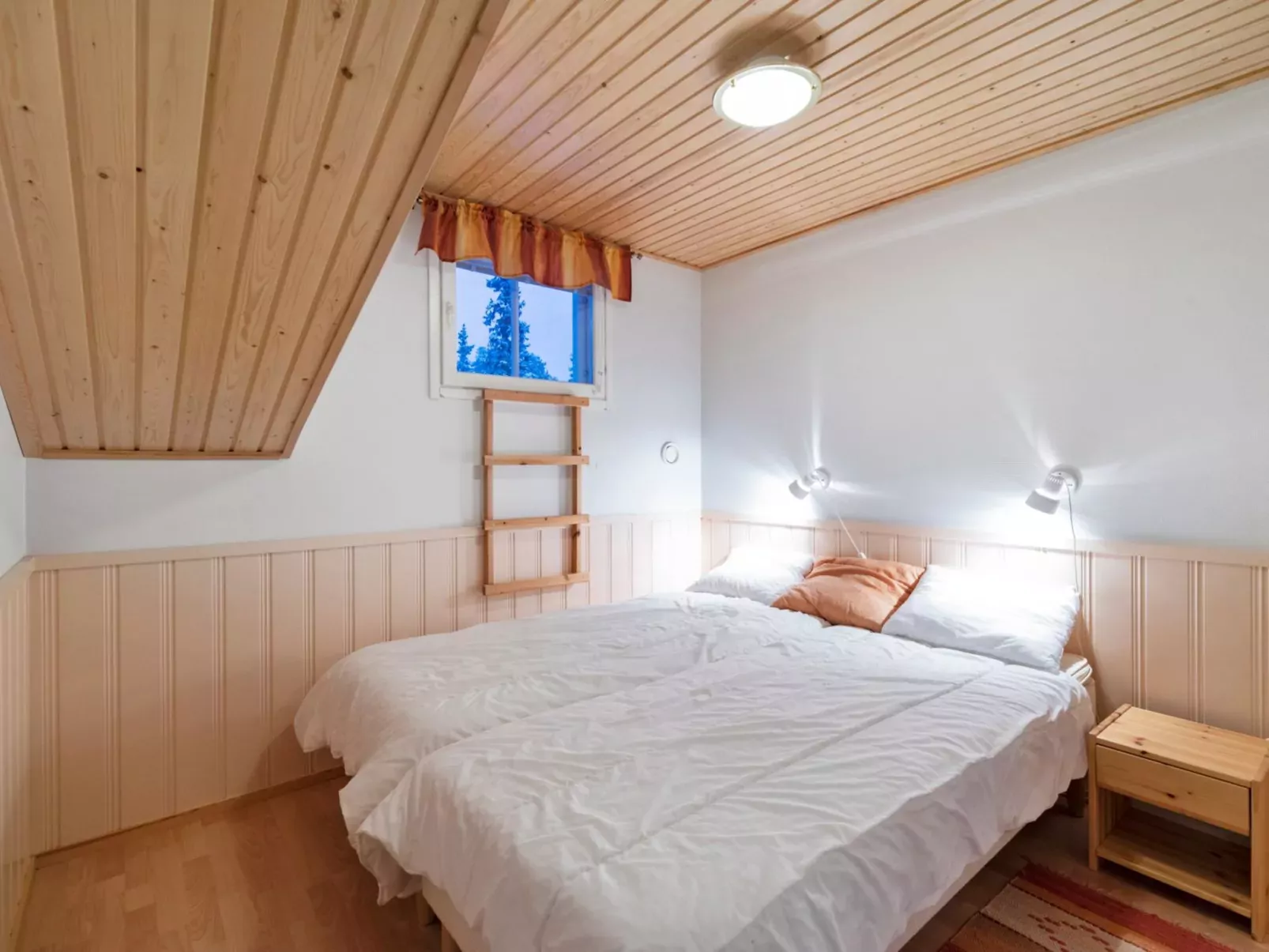 Yllästar 1 as 209 (la-la)-Inside