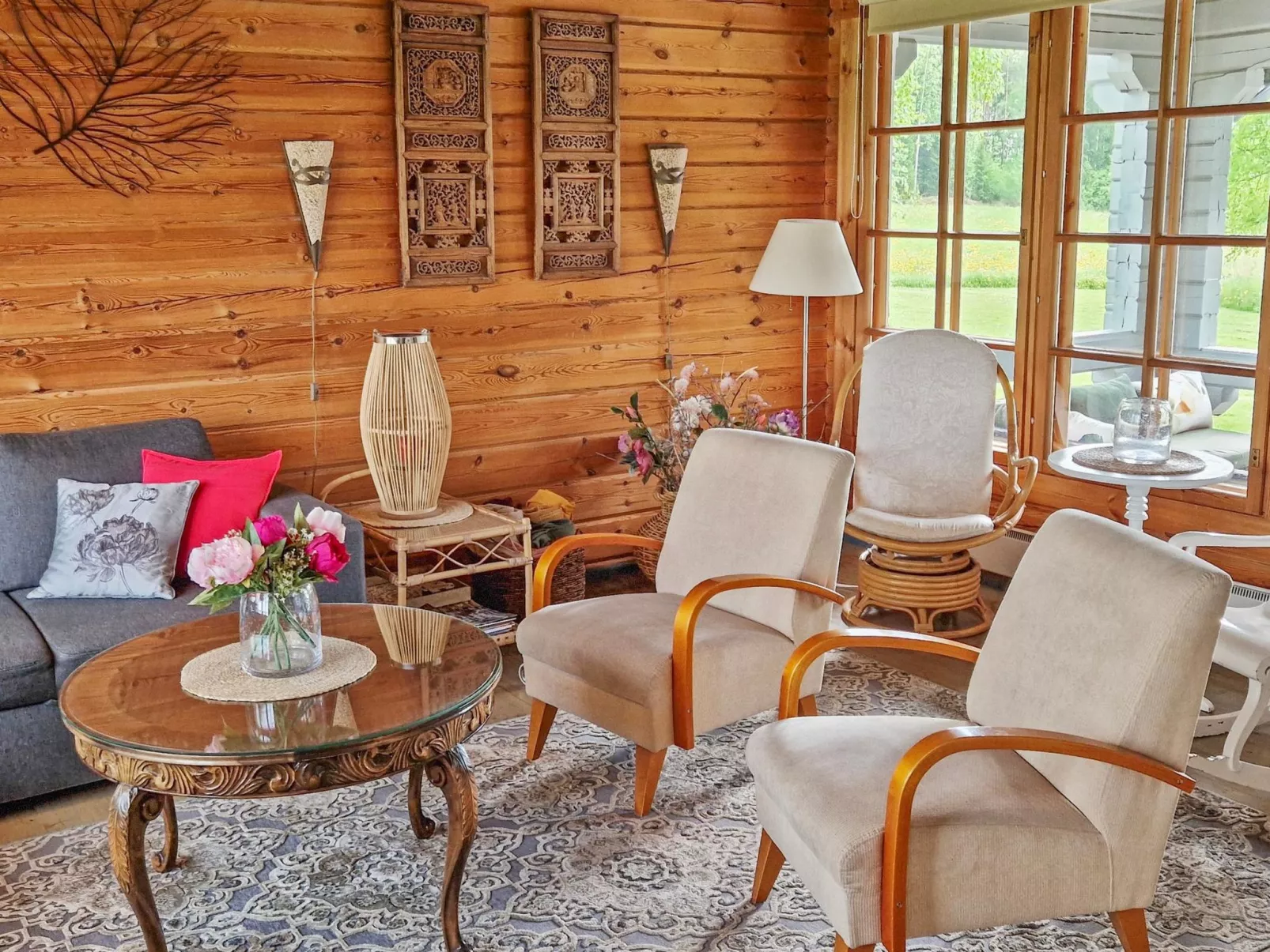 Annas beach-Inside