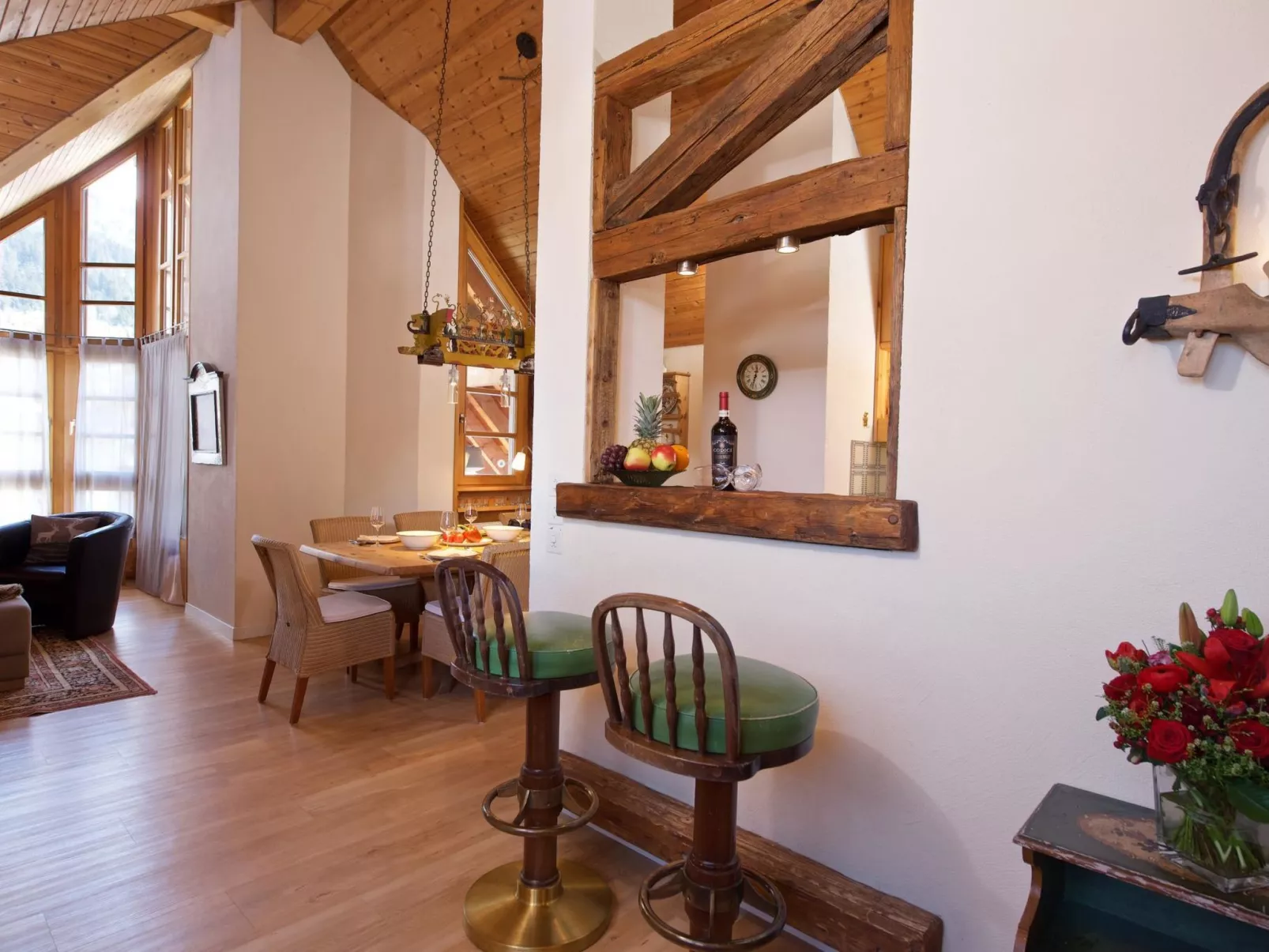 Schweizerhof 261-Inside