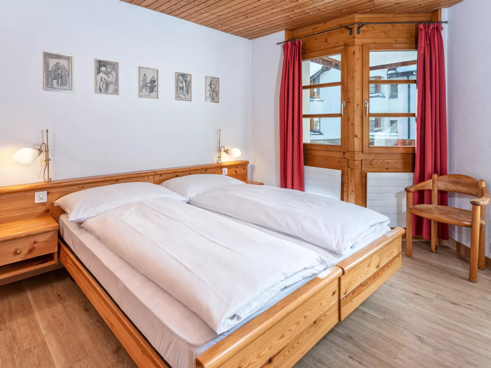 Schweizerhof 413-Dedans