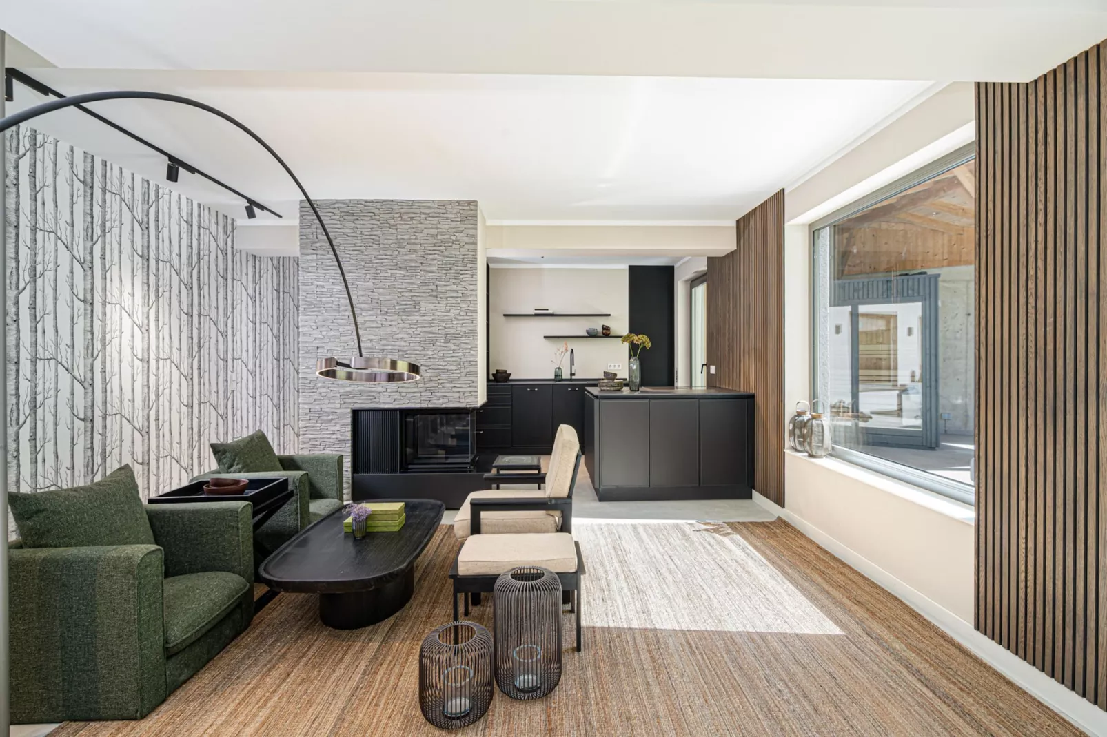 Mountain Retreat B-Living room