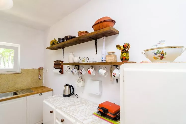 Holiday Home Field of Olives - Two Bedroom Holiday Home with Terrace-Küche