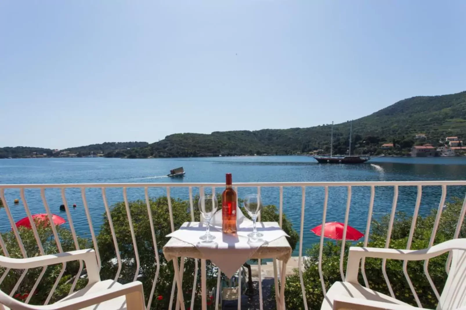 Villa Malfi - Standard Double Room with Sea View (S3)-Terrace balcony