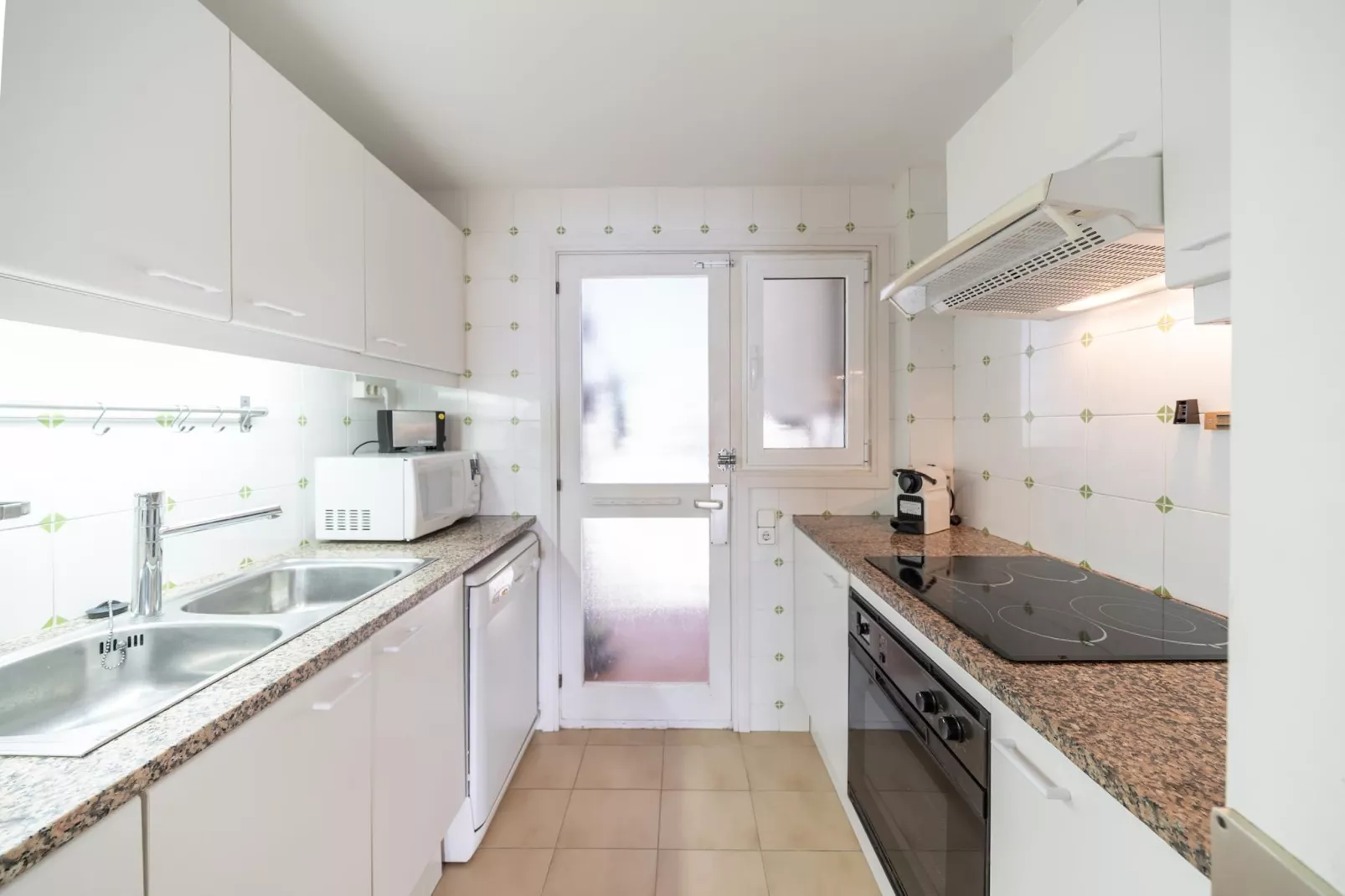 Georgina-Kitchen