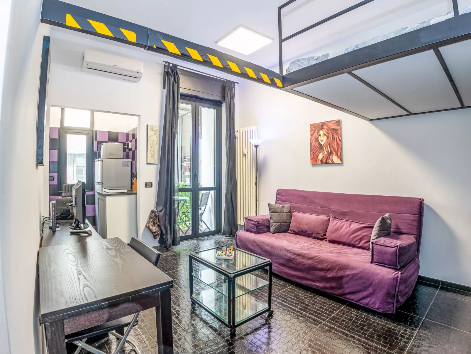 Chinatown Loft-Dedans