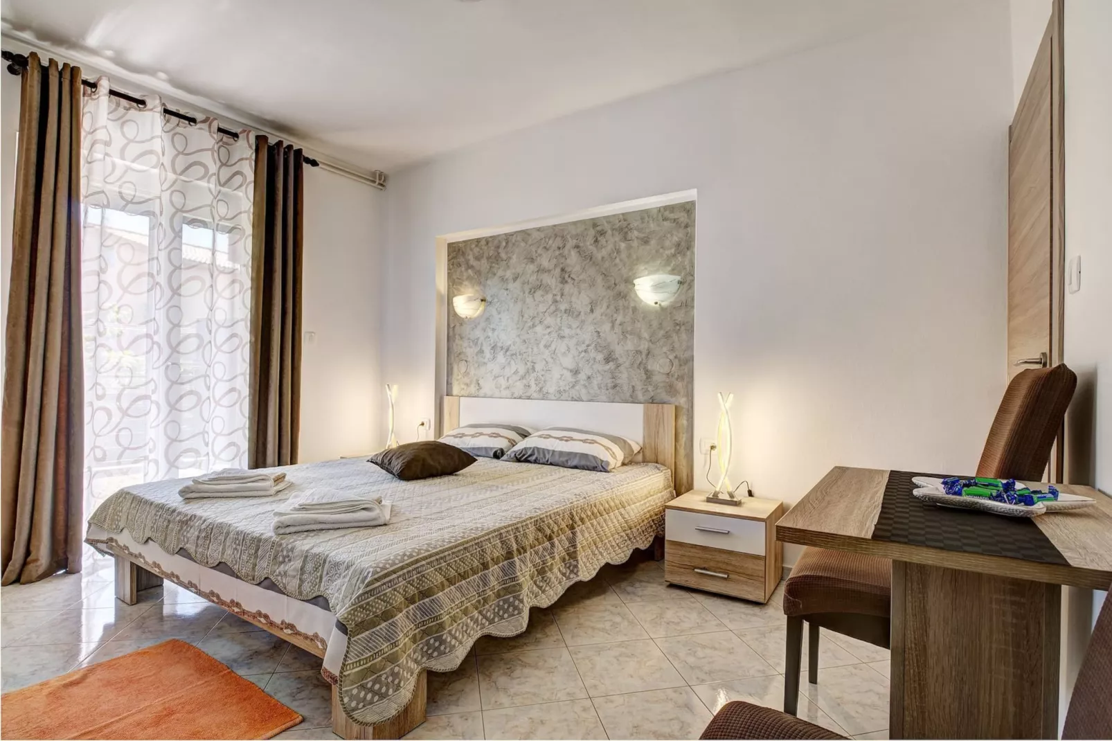Kajfes A2 - Lovely Studio Apartment with Terrace-Floor plan