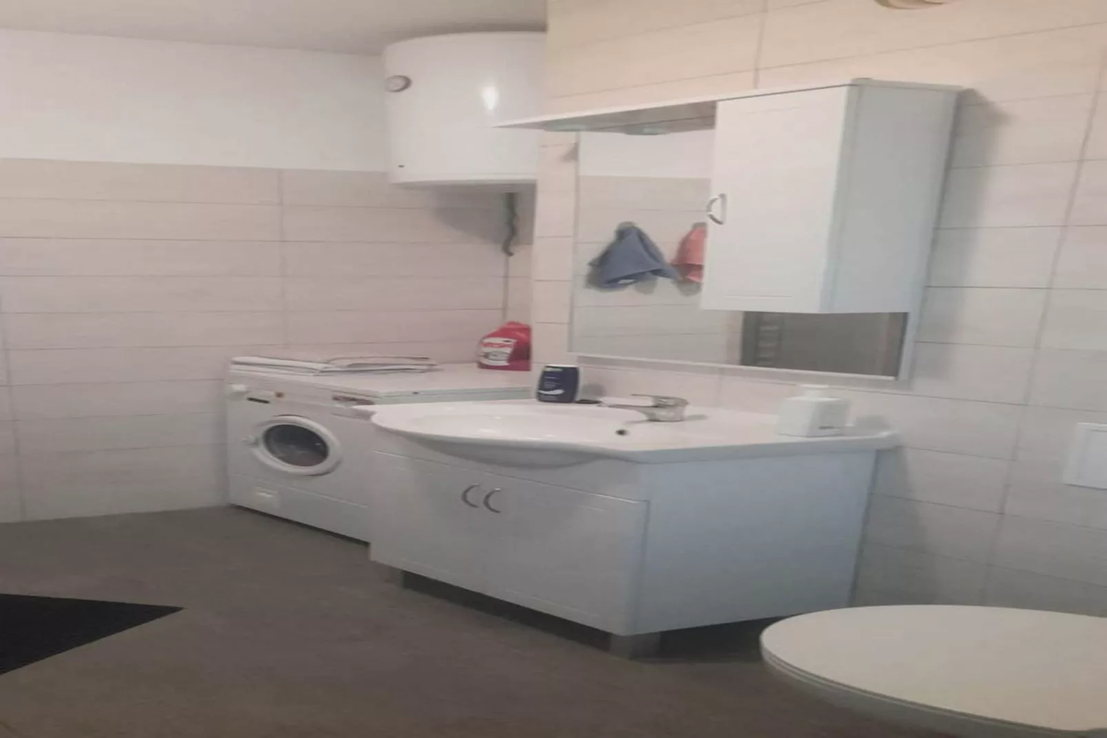 Apartment Sibenik - two bedroom apartment-Badezimmer