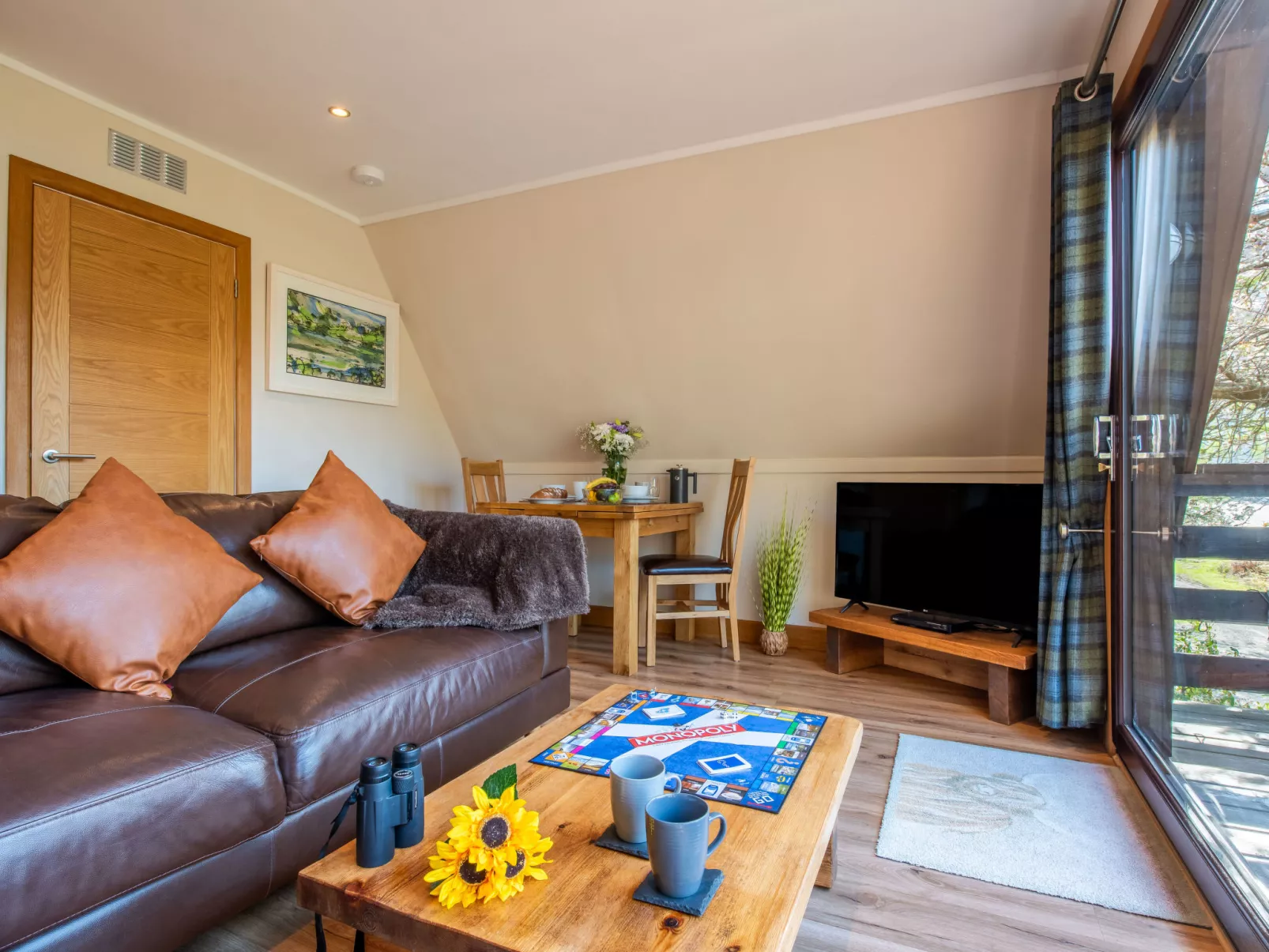 Sandpiper Lodge-Inside