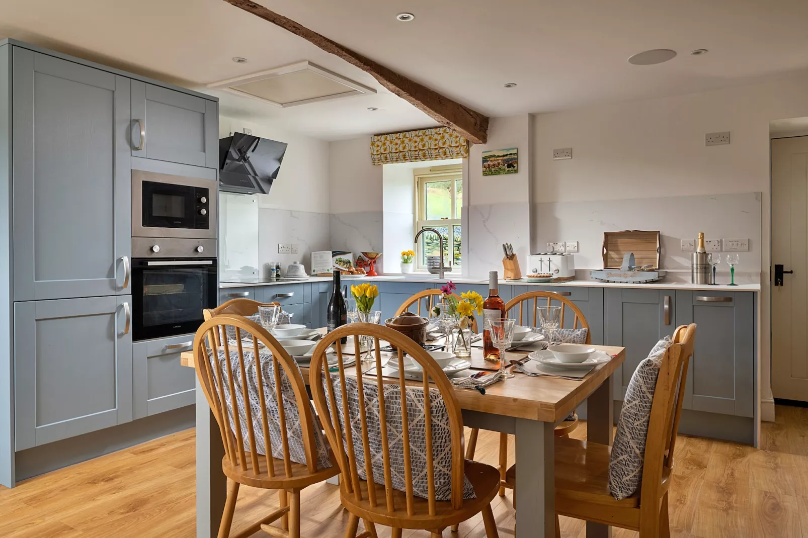 Moelis Granary-Dining room