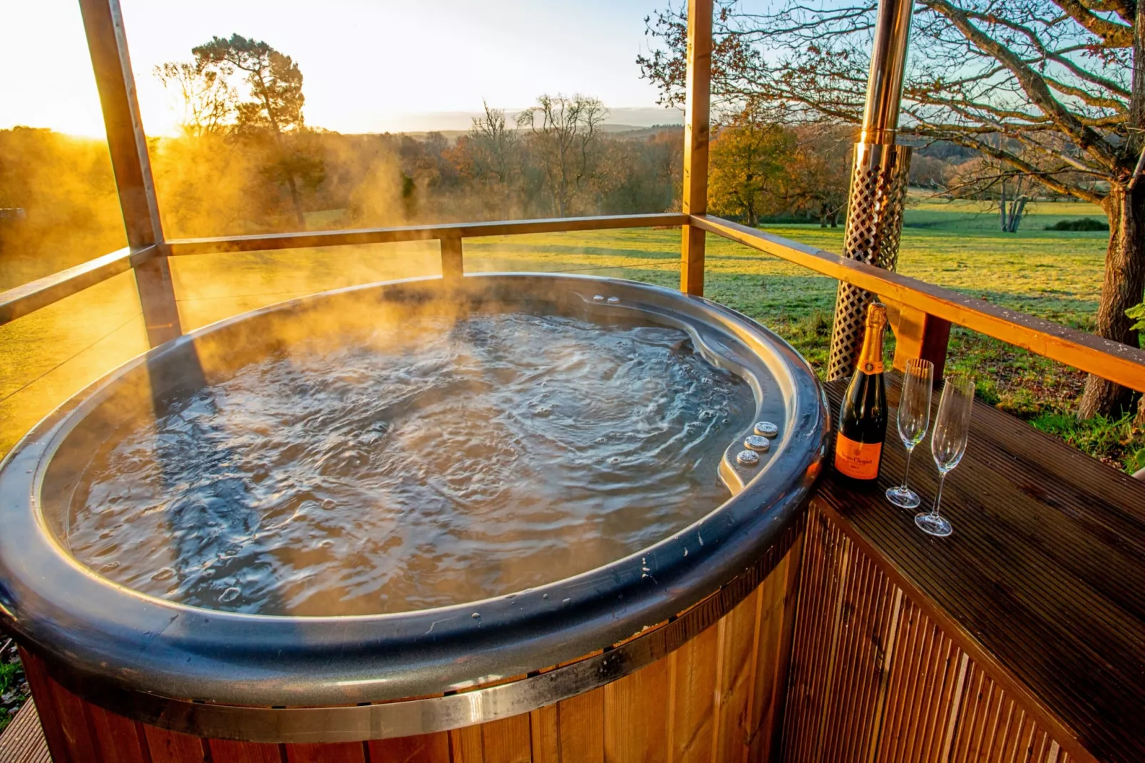 Knole Luxury Dome-Outdoor