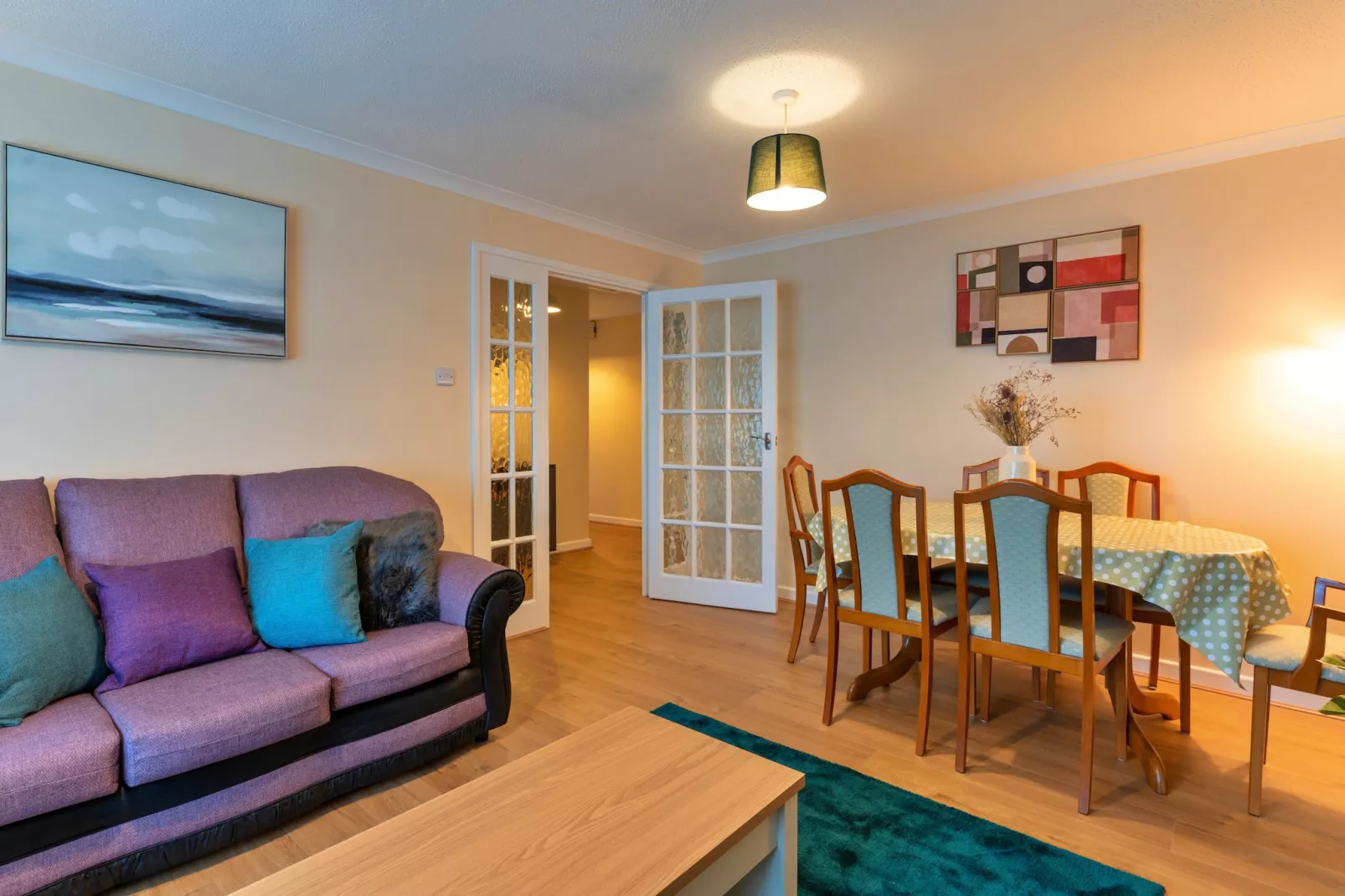 Southern Lea-Dining room