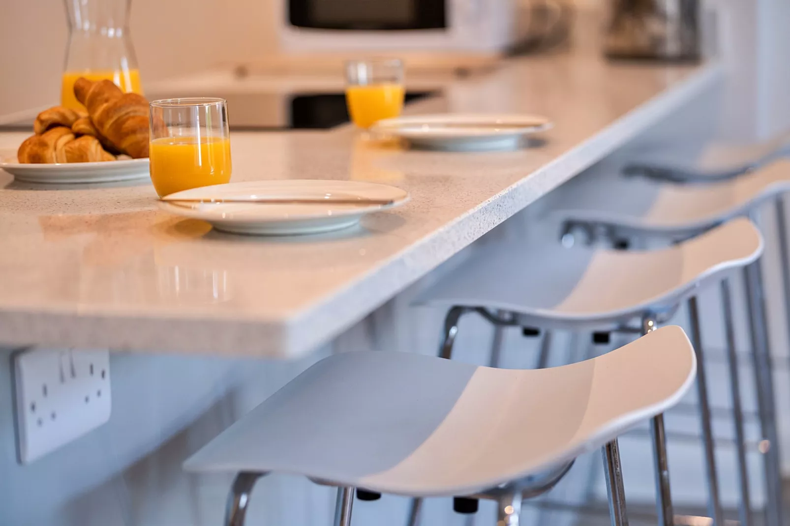 Brunels Reach-Dining room